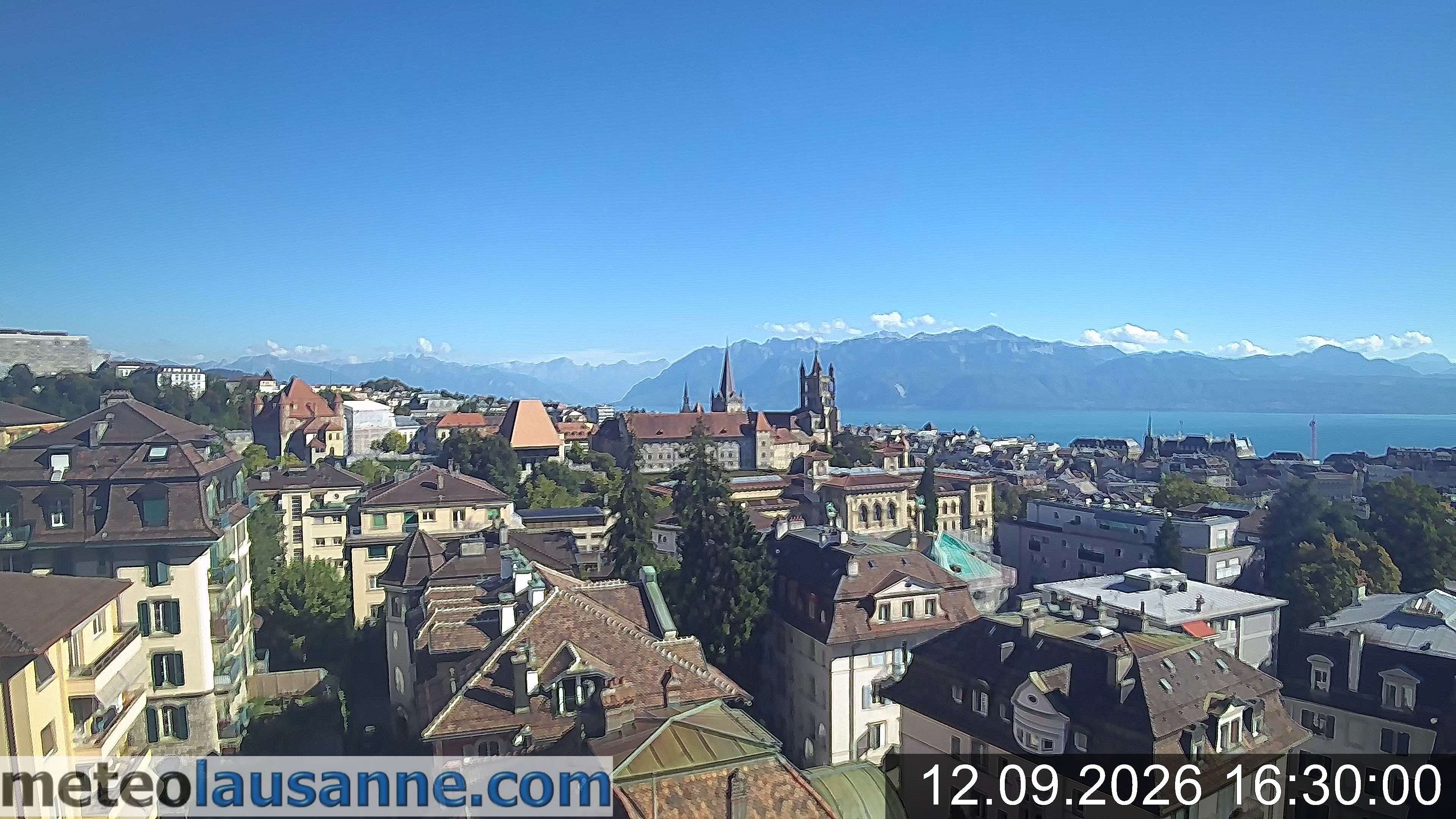 Lausanne › Südosten: Lausanne Cathedral - Lake Geneva - Les Jumelles