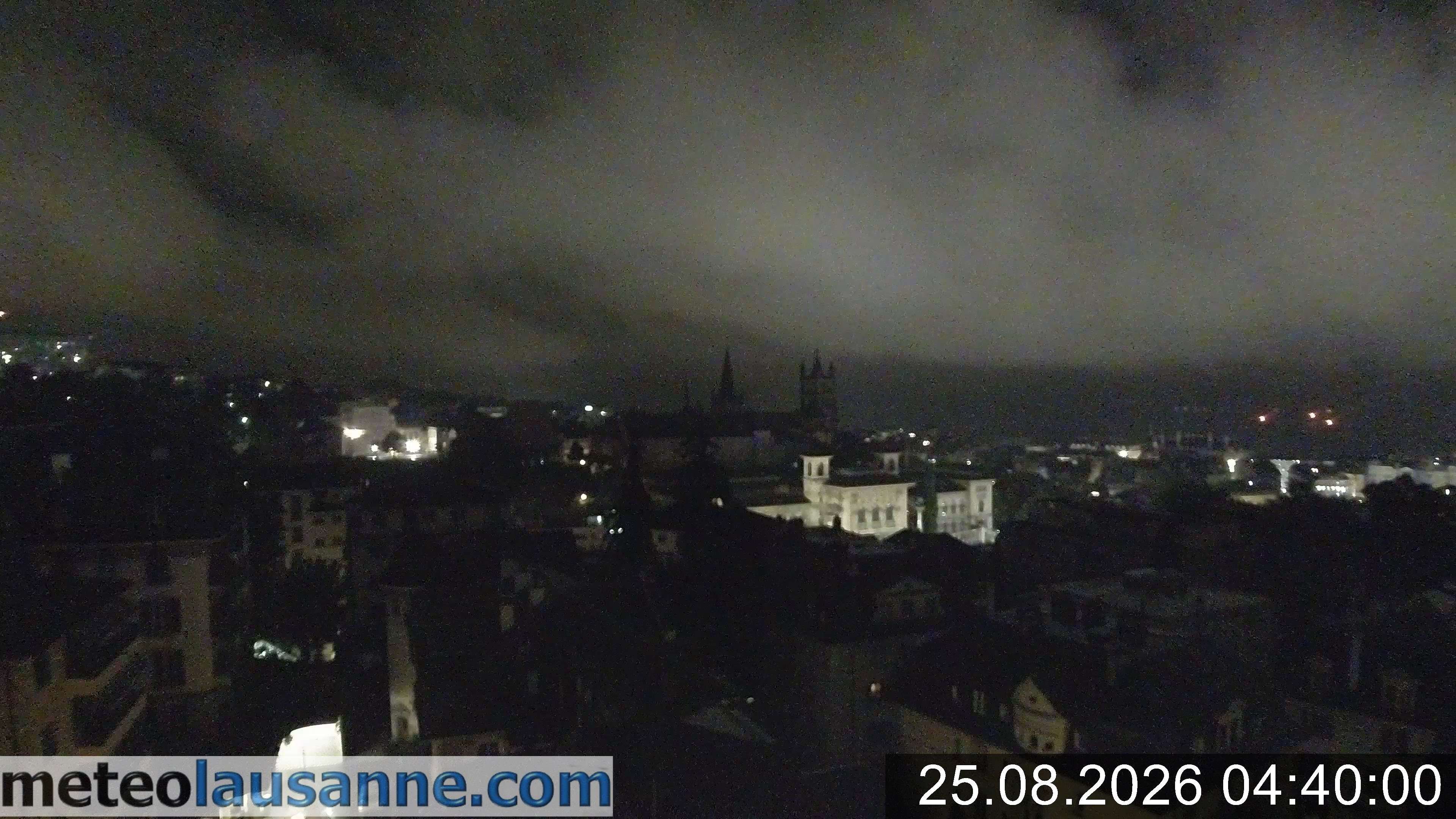 Lausanne › Südosten: Lausanne Cathedral - Lake Geneva - Les Jumelles