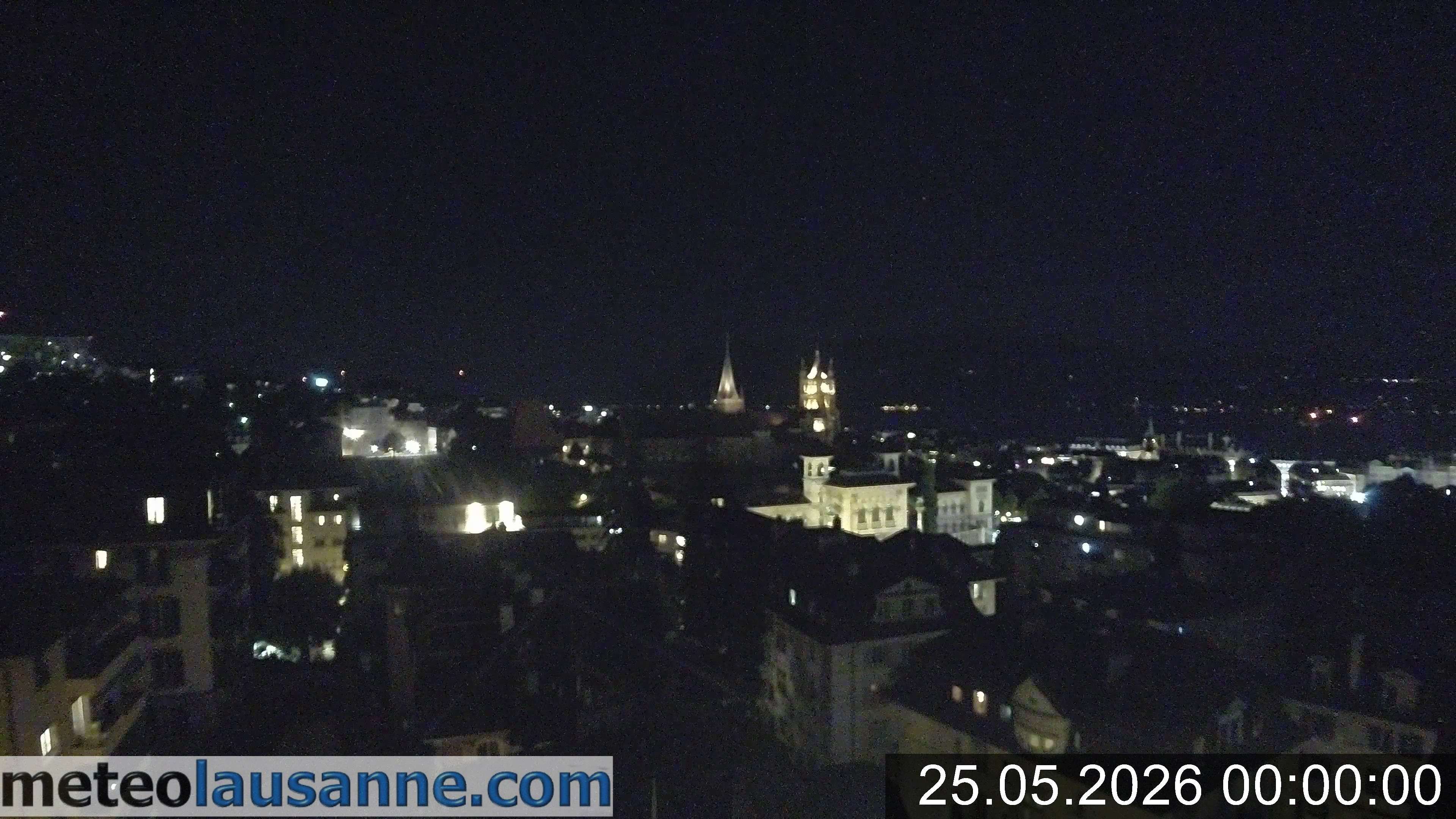 Lausanne › Südosten: Lausanne Cathedral - Lake Geneva - Les Jumelles