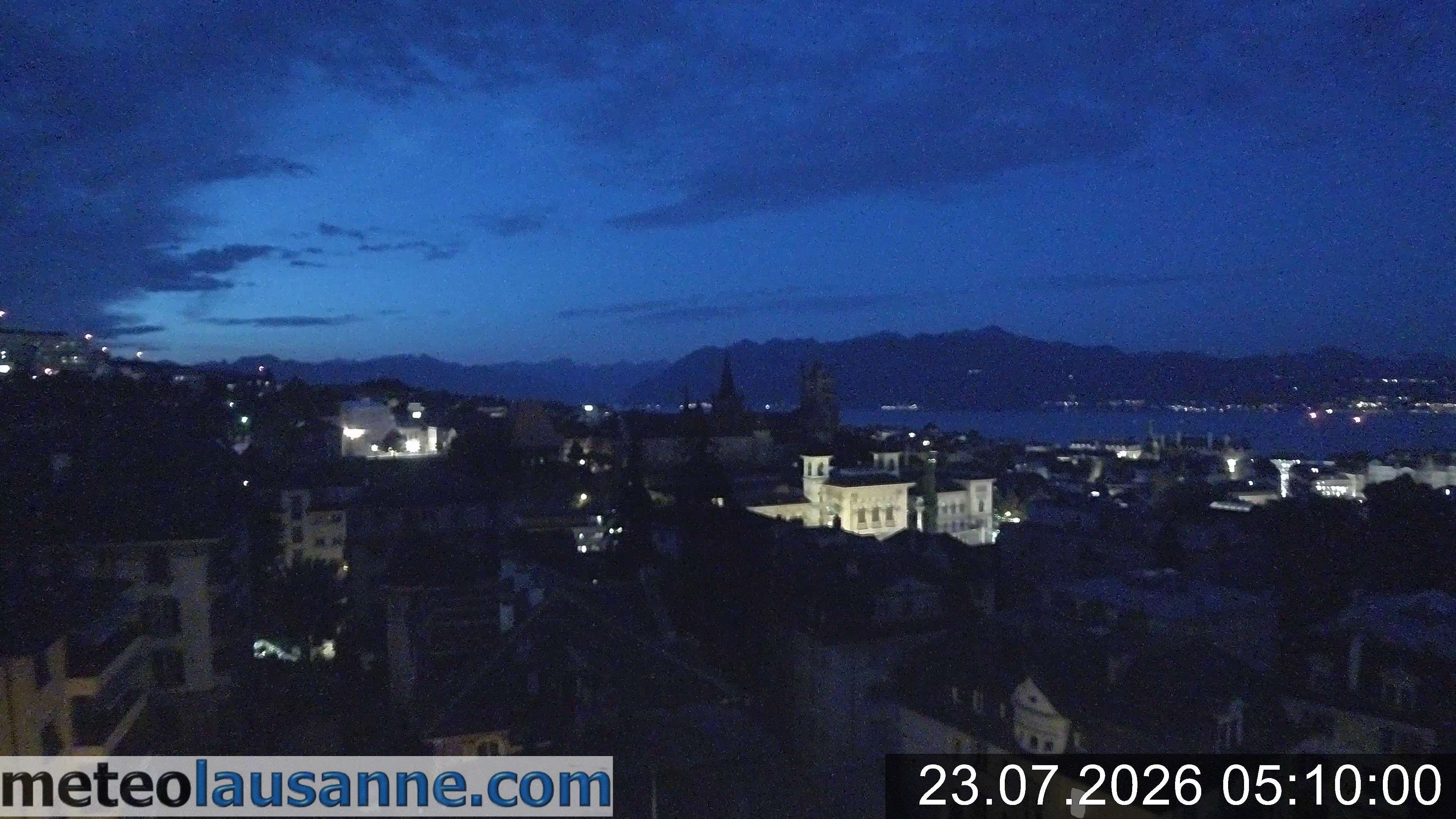 Lausanne › Südosten: Lausanne Cathedral - Lake Geneva - Les Jumelles