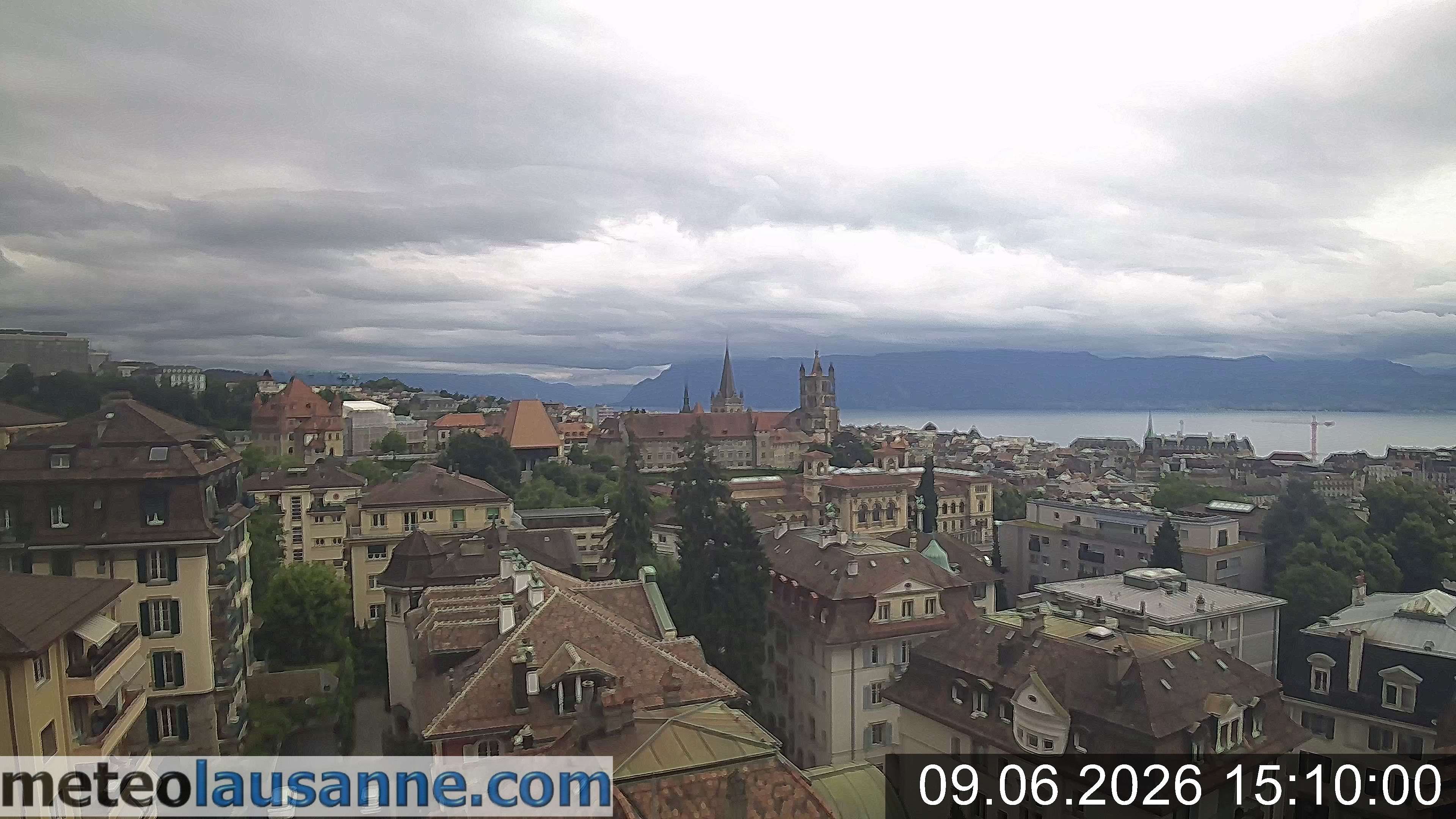 Lausanne › Südosten: Lausanne Cathedral - Lake Geneva - Les Jumelles