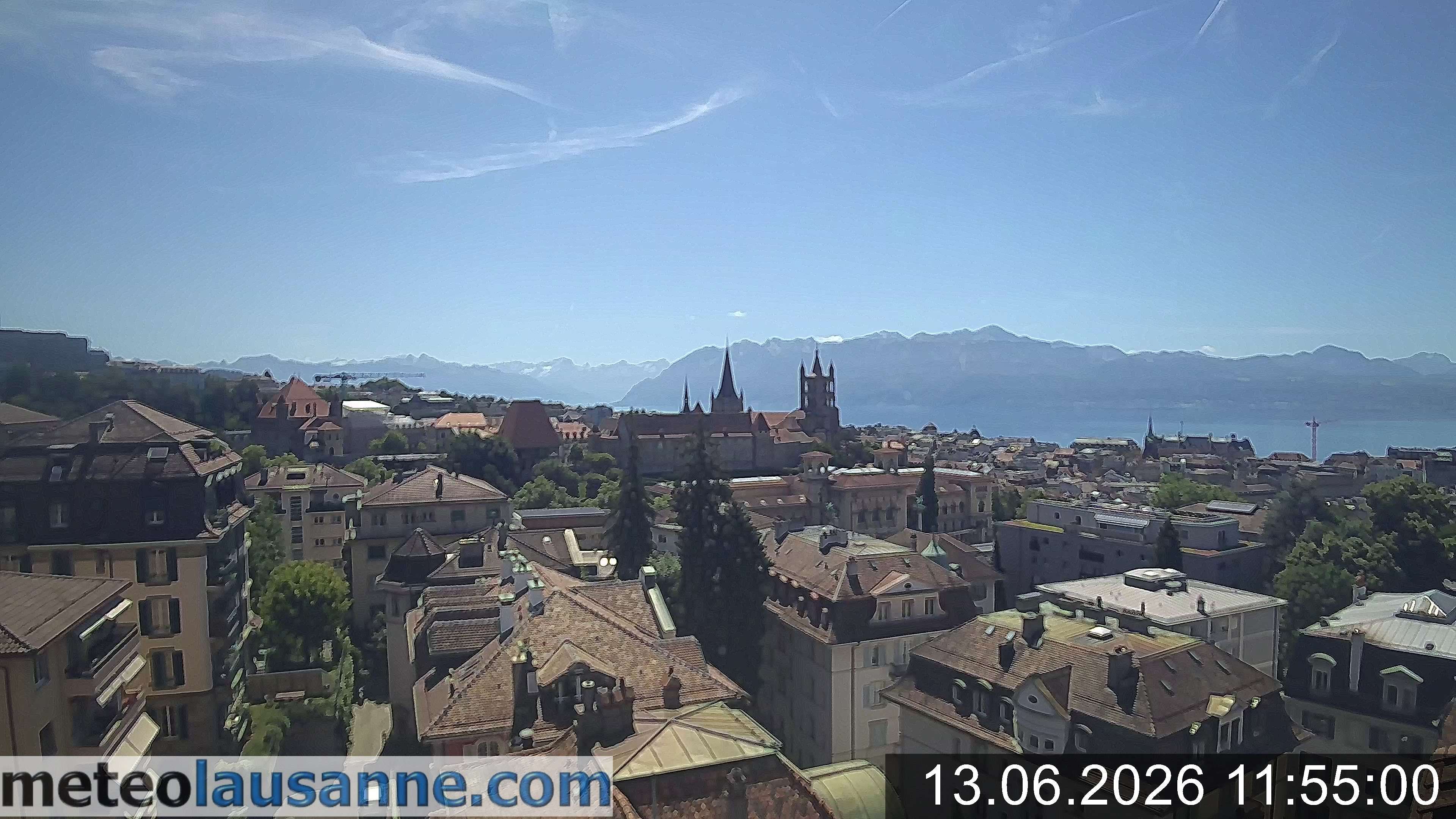 Lausanne › Südosten: Lausanne Cathedral - Lake Geneva - Les Jumelles