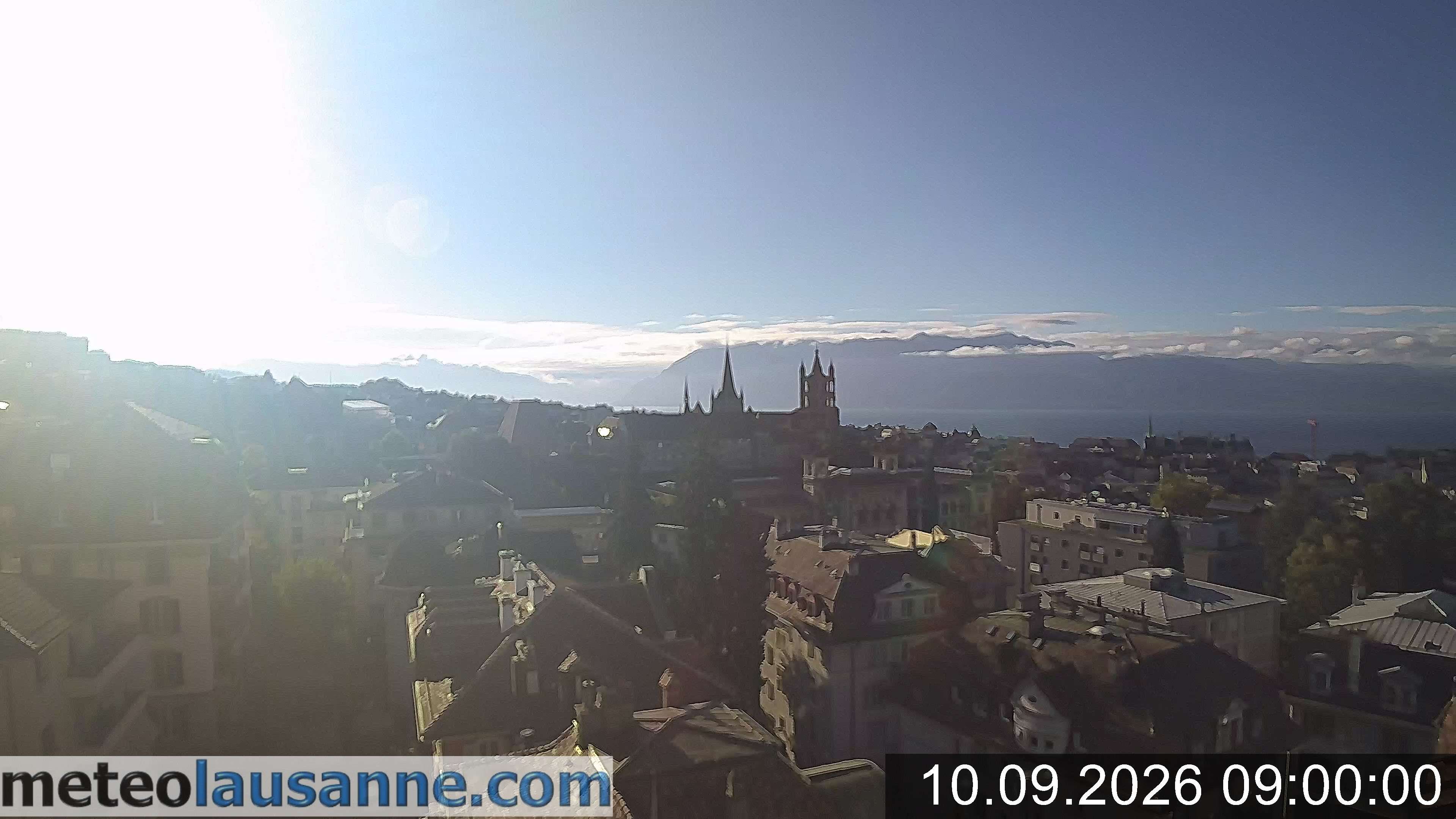 Lausanne › Südosten: Lausanne Cathedral - Lake Geneva - Les Jumelles