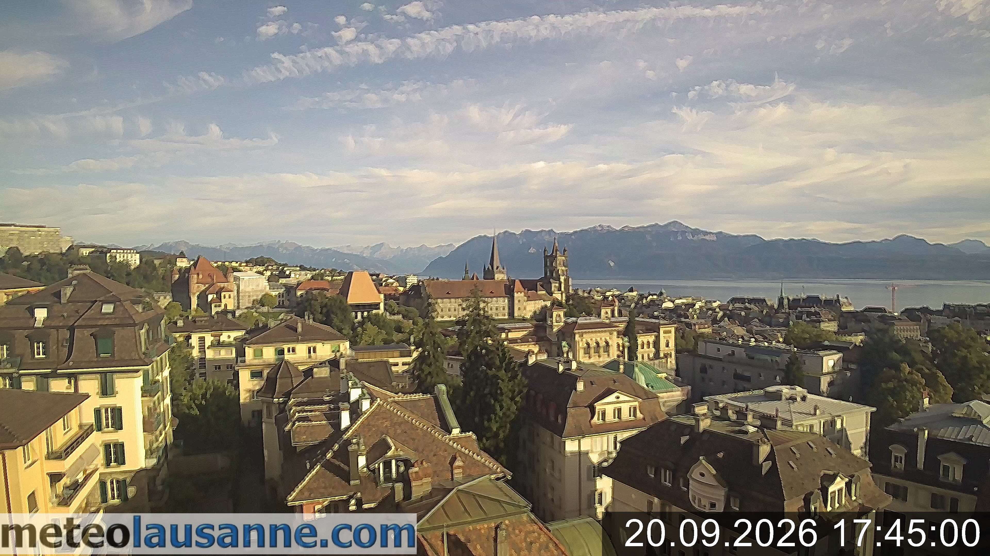 Lausanne › Südosten: Lausanne Cathedral - Lake Geneva - Les Jumelles