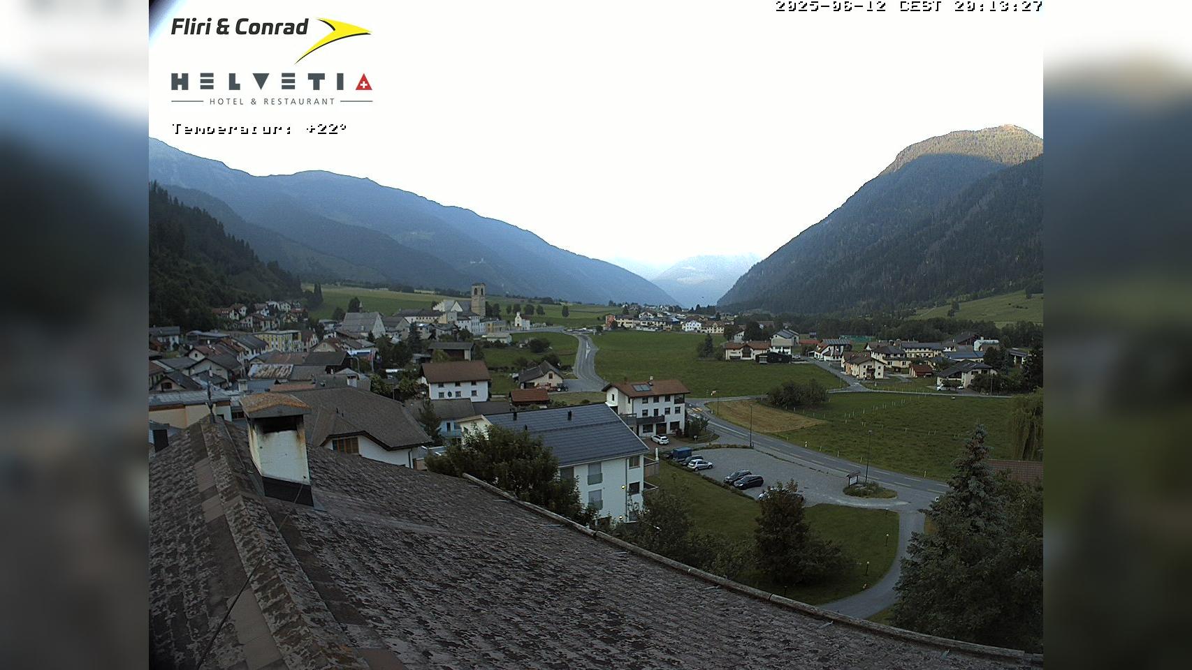 Mustair Mountain Views: Webcam