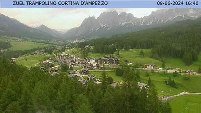 immagine della webcam nei dintorni di Cortina d'Ampezzo: webcam Monte Faloria
