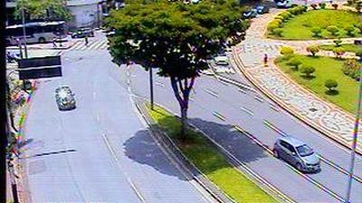 Vista de cámara web de luz diurna desde Belo Horizonte: Trânsito: Praça Raul Soares