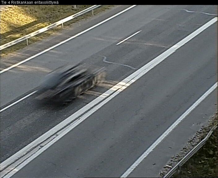 Traffic Cam Keminmaa: Tie4 Kemi, Ristikangas - Tienpinta