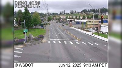 Oak Harbor: SR 20 at MP 31.4: Pioneer Way