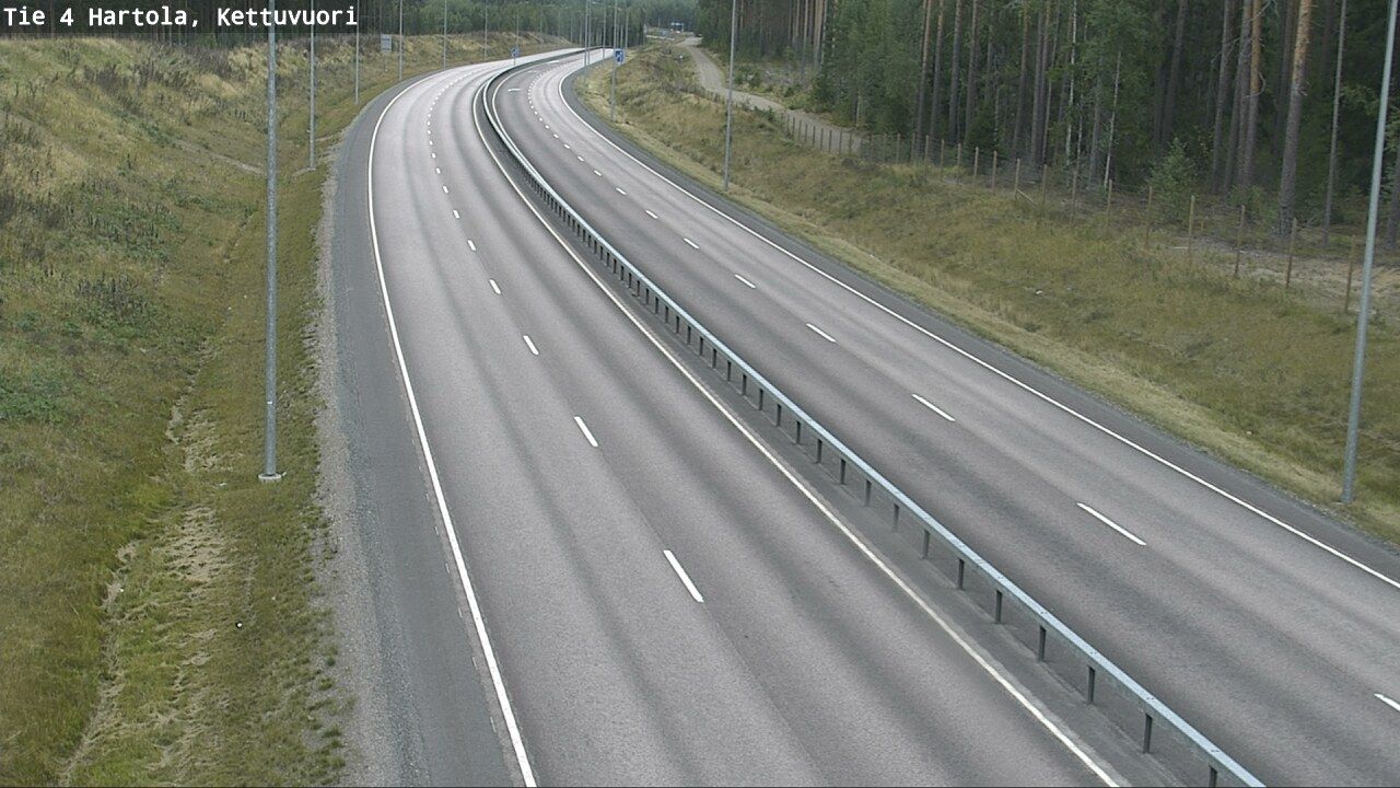 Traffic Cam Hartola: Tie - Kettuvuori - Tie 4 Jyväskylään