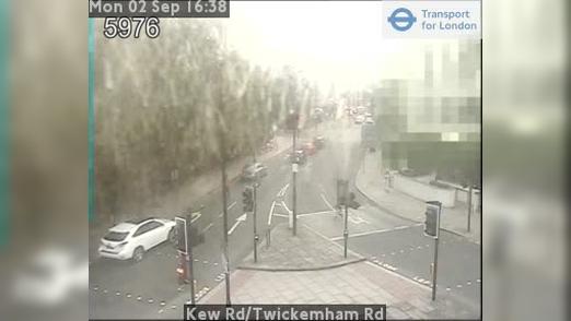 Traffic Cam London: Kew Rd/Twickemham Rd