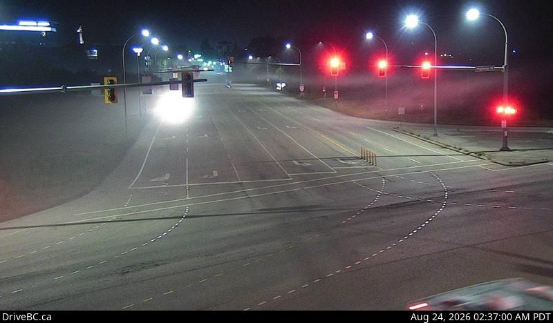Traffic Cam Delta › South: Hwy 17 at 56<sup>th</sup> St., looking south