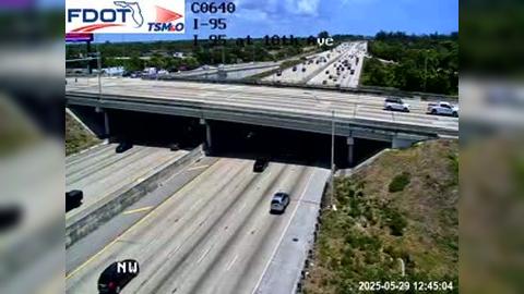 Traffic Cam Lake Worth Beach: I-95 at 10th Ave