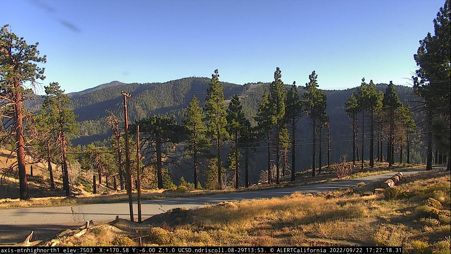 Traffic Cam Big Pines: Mtn High North