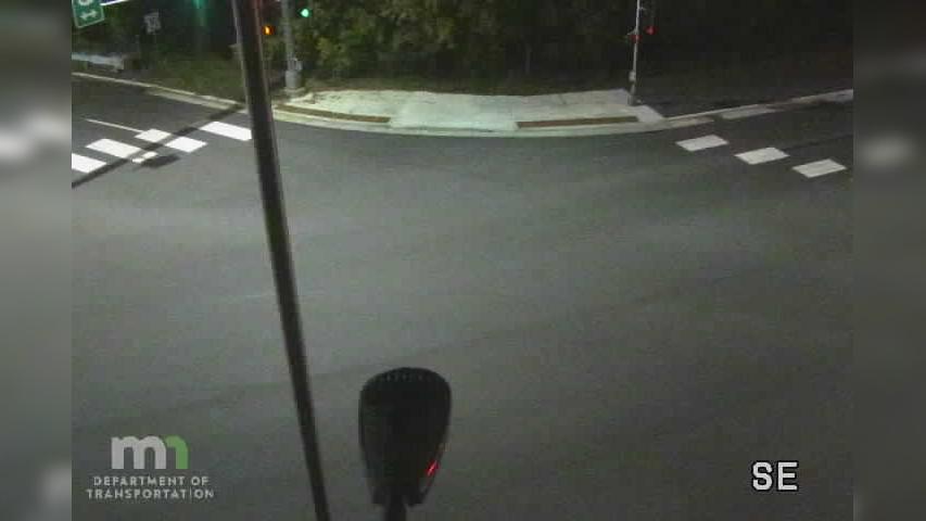 Traffic Cam Maplewood: T.H.61 SB @ Frost Ave
