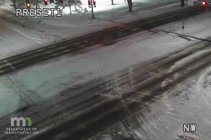 Traffic Cam Roseville: T.H.51 NB @ Co Rd C2