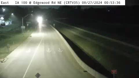 Traffic Cam Cedar Rapids: CR - IA 100 @ Edgewood Rd NE (35)