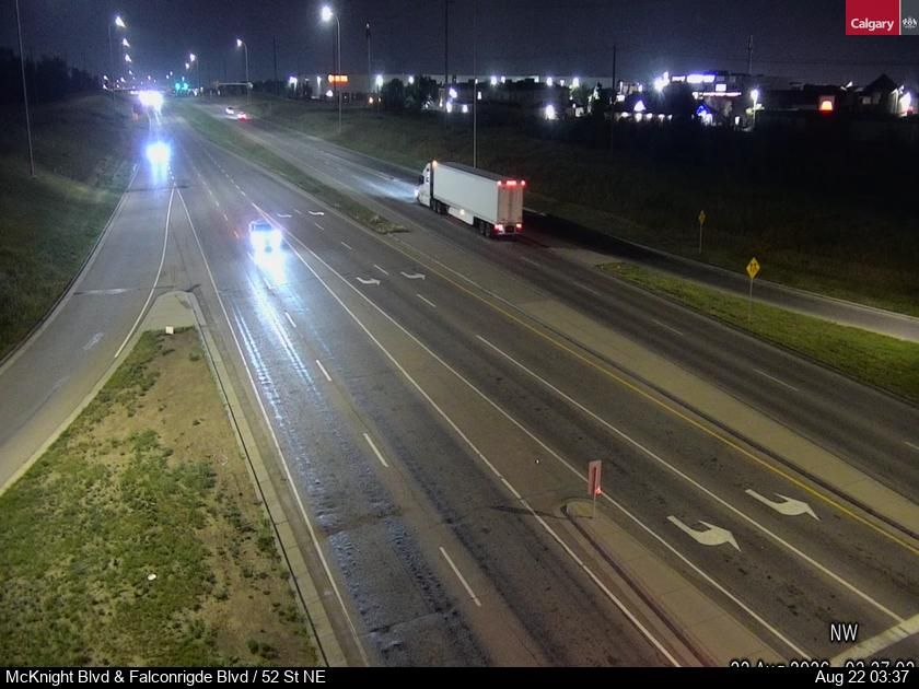 Traffic Cam Westwinds: McKnight Blvd - 52 Street NE