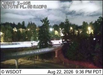 Traffic Cam Kirkland: I-405 at MP 17.3: NE 70th,SB Ramps