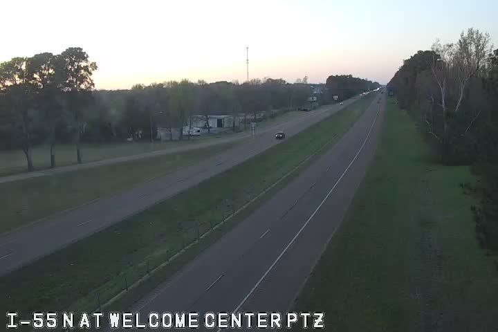Traffic Cam Hernando: I-55 at Welcome Center