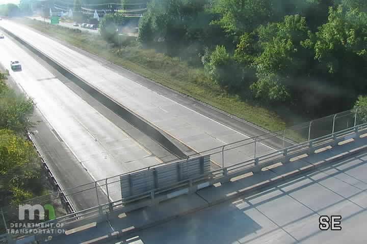 Traffic Cam Morris Park: MN 62: T.H.62 WB @ 43rd Ave