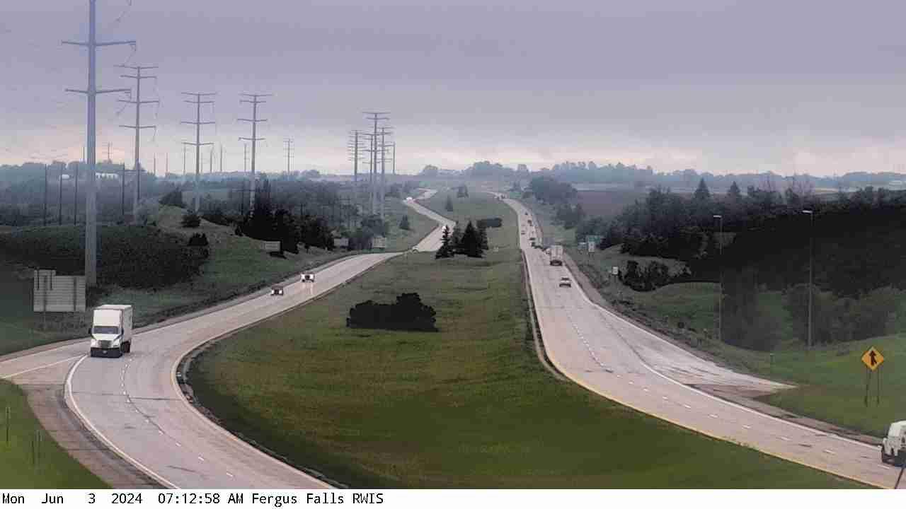 Traffic Cam Parkdale: I-94: I-94 (Fergus Falls - MP 61.5): I-94 (Fergus Falls - MP 61.5) View