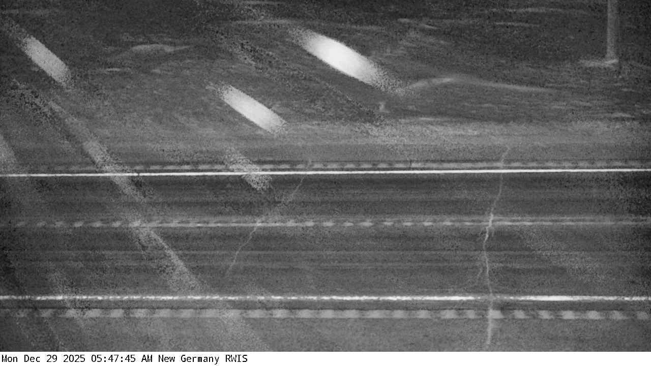 Traffic Cam Hollywood: MN 7: T.H.7 (New Germany - MP 161): T.H.7 (New Germany - MP 161) View