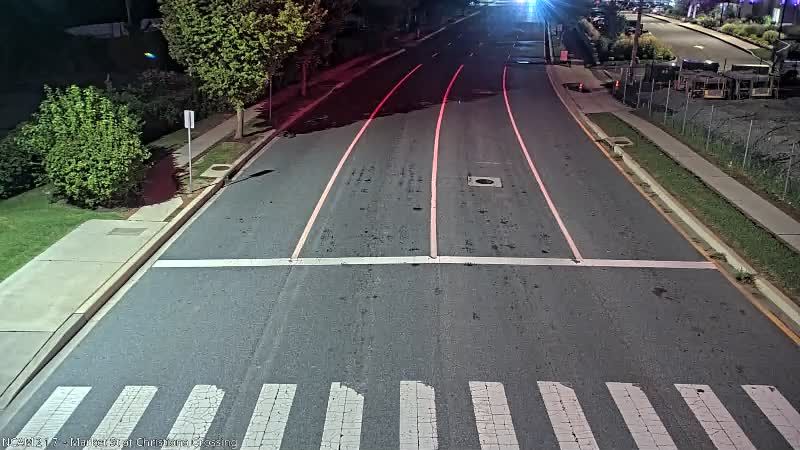 Traffic Cam Riverfront: MARKET ST @ CHRISTINA CROSSING