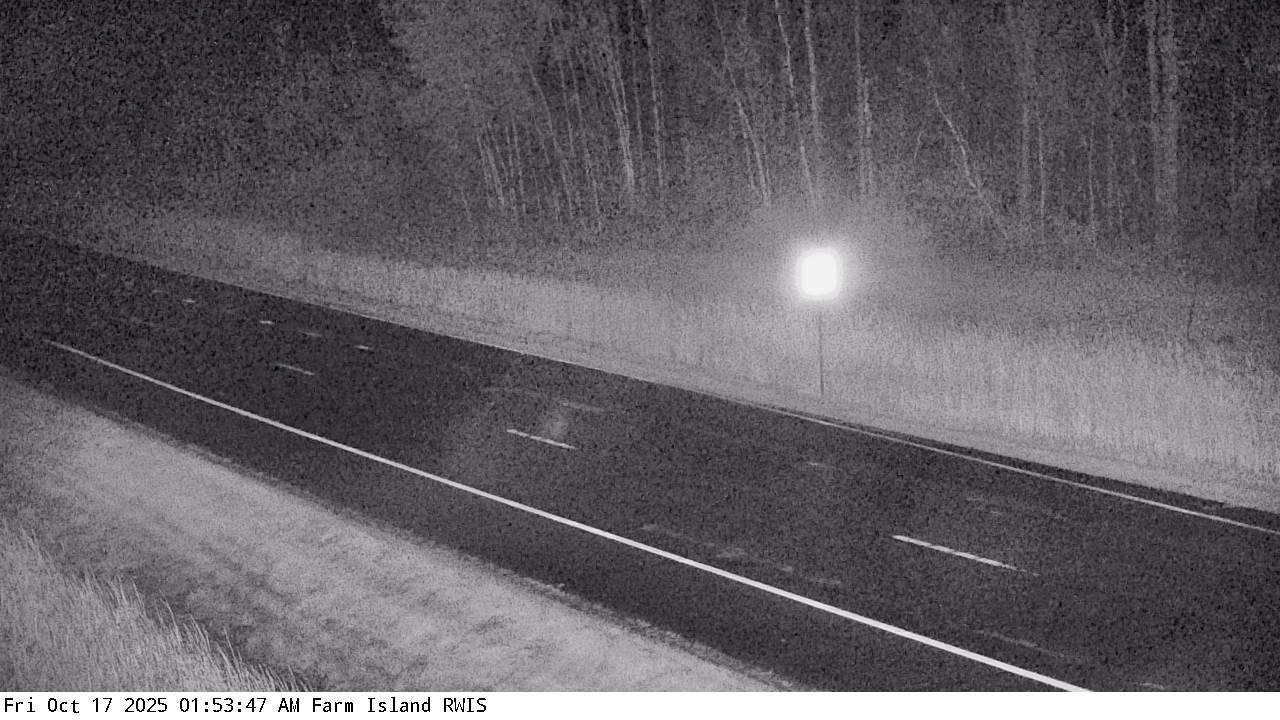 Traffic Cam Bennettville: US 169: U.S.169 (Farm Island - MP 245.4): U.S.169 (Farm Island - MP 245.4) View