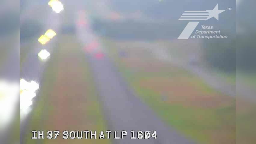 Traffic Cam San Antonio › South: IH 37 South at LP 1604