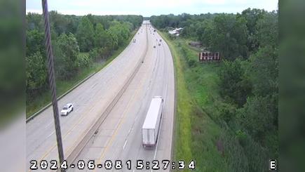 Traffic Cam Waterford: I-94: 1-094-035-8-2 E OF US421