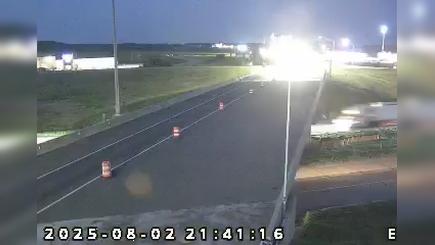 Traffic Cam Fickle: IN 28: 1-065-158-1-1-rwis FRANKFORT