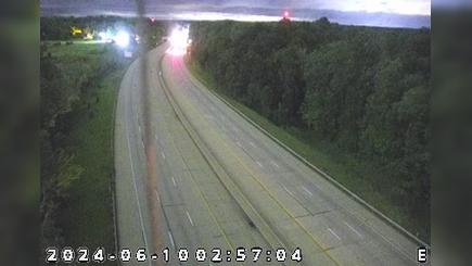 Traffic Cam Waterford: I-94: 1-094-037-1-2 E OF JOHNSON RD