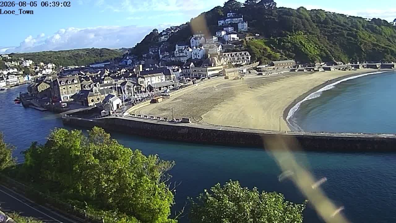 Looe during daytime