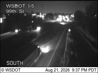 Traffic Cam Battle Ground: I-5 at MP 5.4: 99th St