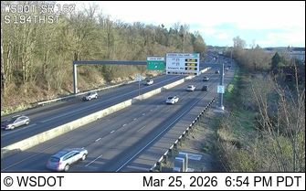 Traffic Cam Renton: SR 167 at MP 23.5: S 194th St