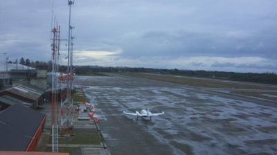 Daylight webcam view from Port Montt: Avis Puerto Montt Aeropuerto El Tepual