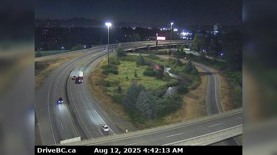 Traffic Cam Delta › South: Hwy 91 at Hwy 91A interchange, looking east to Annacis Channel Bridge approach