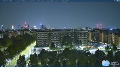 immagine della webcam nei dintorni di Cerro al Lambro: webcam Milano Centrale