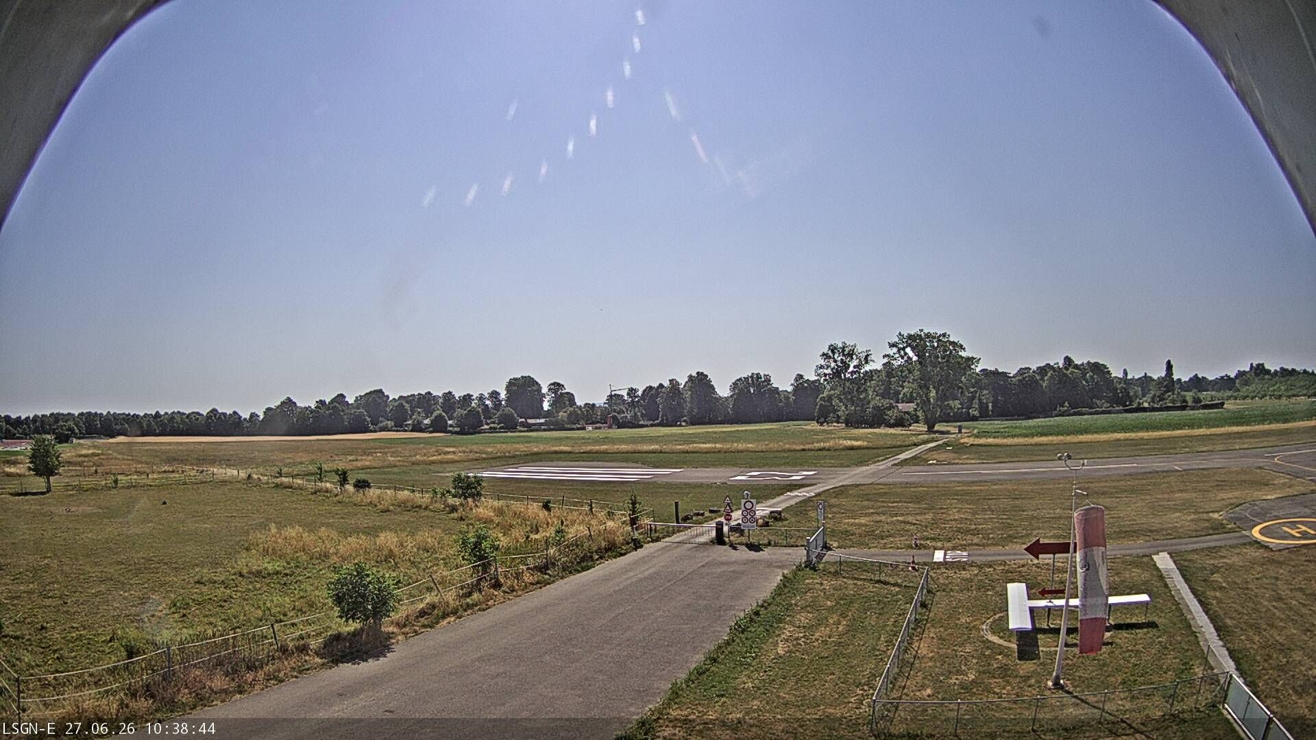 Neuenburg › Südosten: Aérodrome Neuchâtel