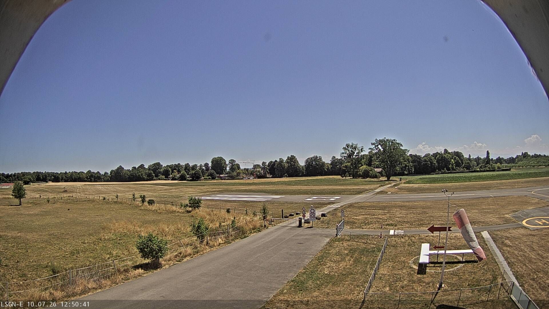 Neuenburg › Südosten: Aérodrome Neuchâtel