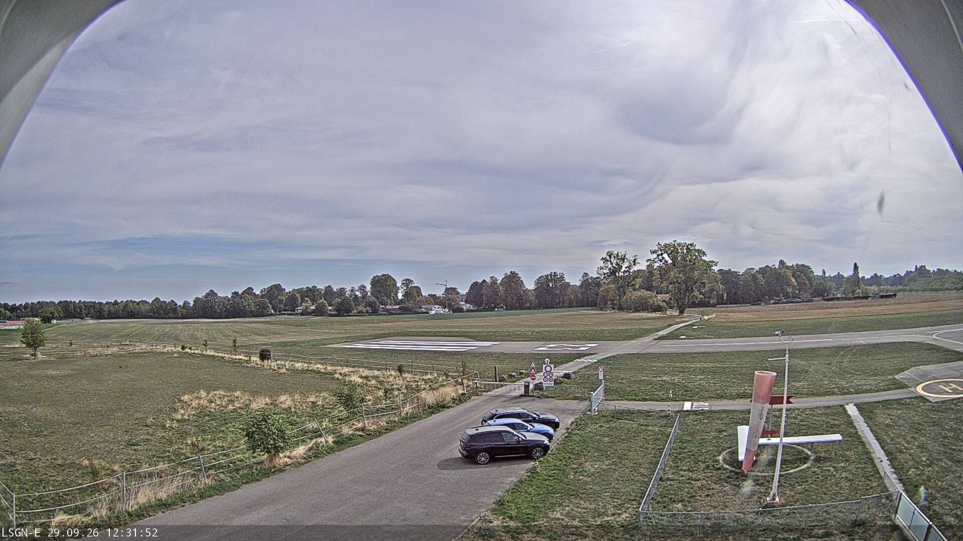 Neuenburg › Südosten: Aérodrome Neuchâtel