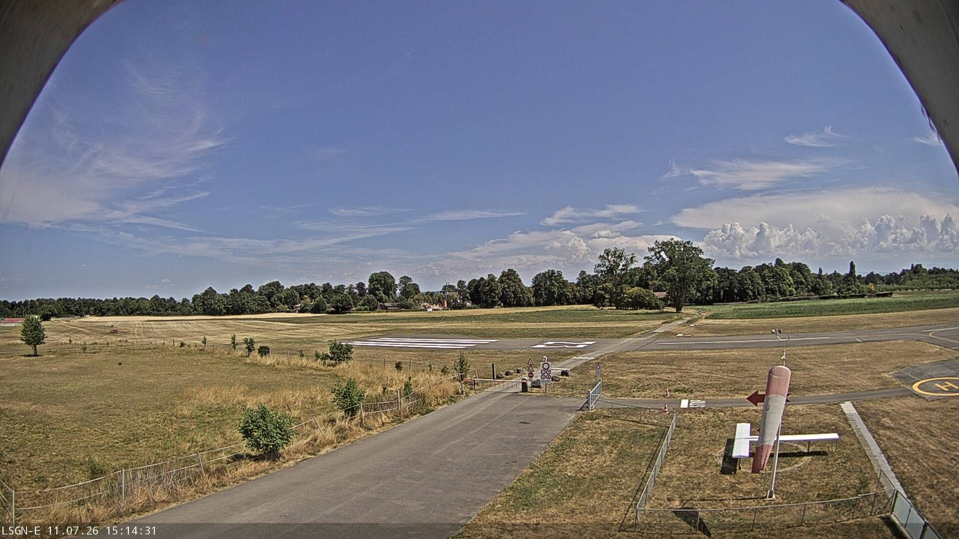 Neuenburg › Südosten: Aérodrome Neuchâtel