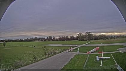 Neuenburg › Ost