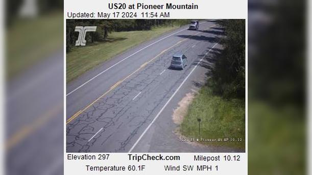 Traffic Cam Newport: US 20 at Pioneer Mountain