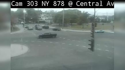 Traffic Cam New York: NY878 at Central Avenue