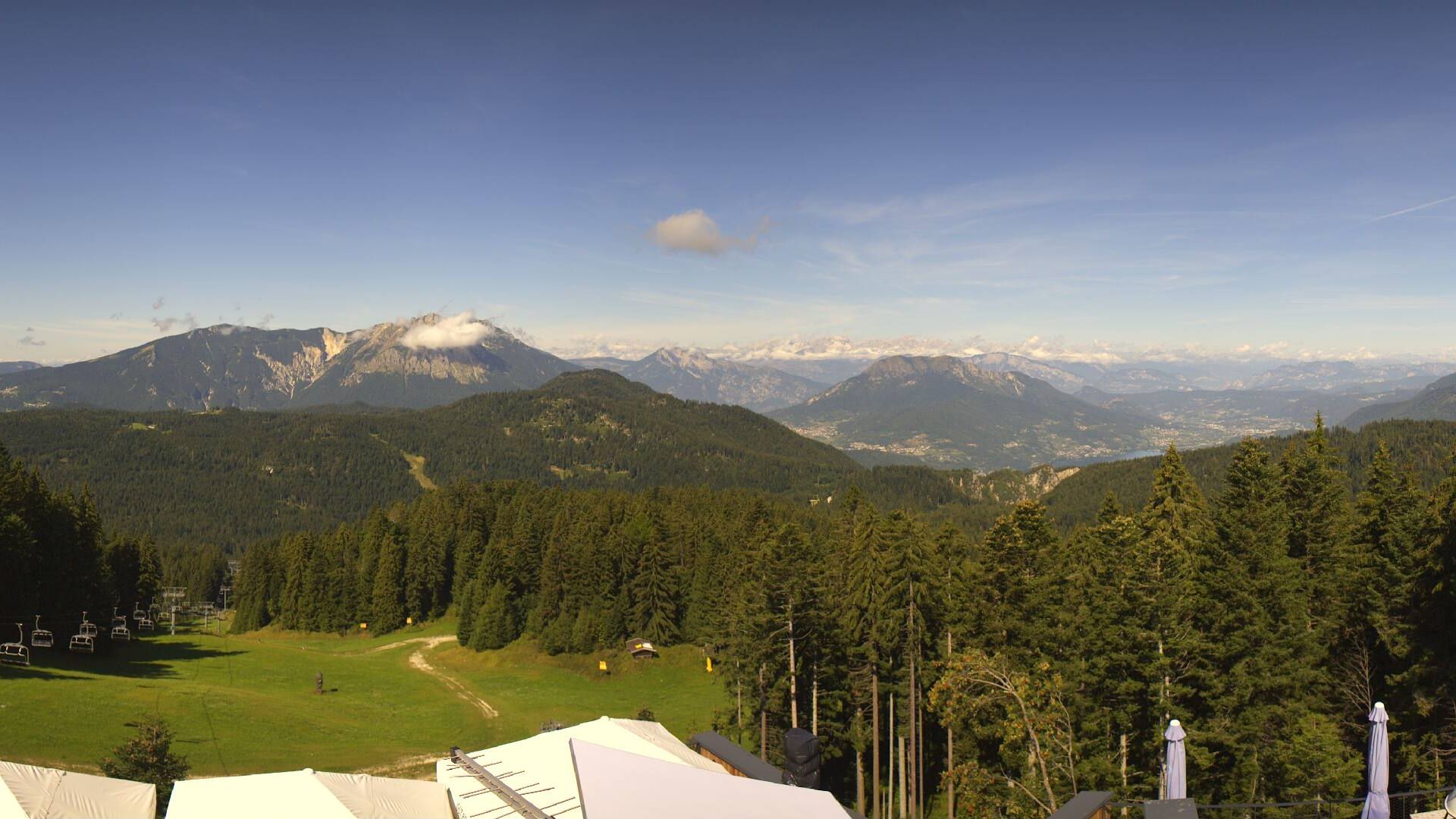 Traffic Cam Lusern - Luserna: Laverone - Alpe Cimbra
