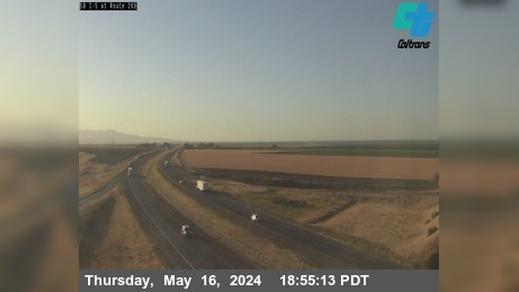 Traffic Cam Avenal › South: FRE-5-AT RTE 269