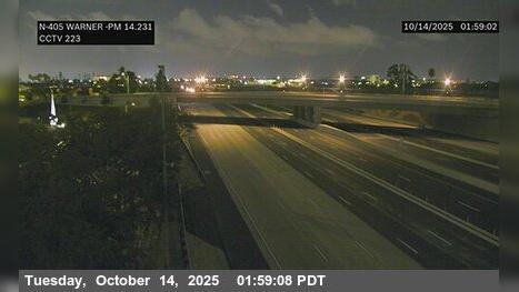 Traffic Cam Fountain Valley › North: I-405 : Warner Avenue