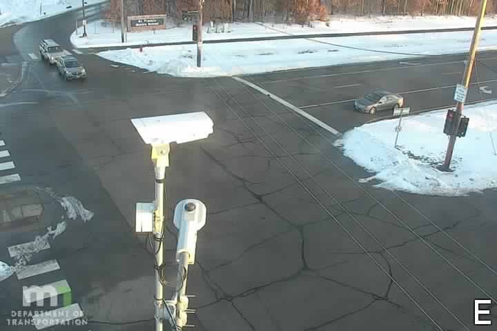Traffic Cam St. Francis: T.H.47 SB @ Pederson Dr NW